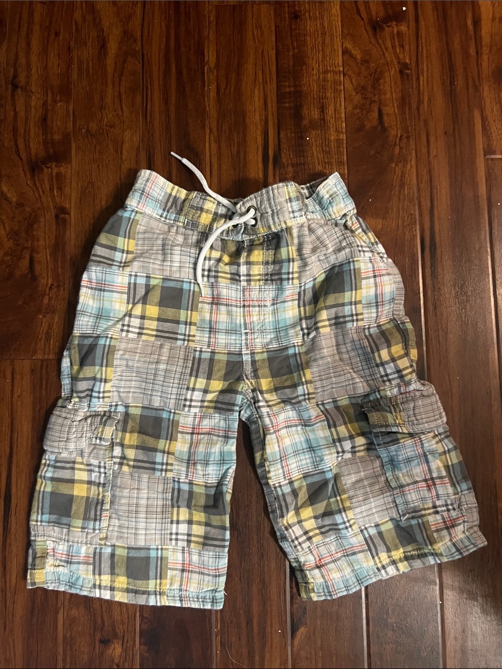 Gymboree Plaid Cargo Kids Shorts in Blue, Gray & Yellow